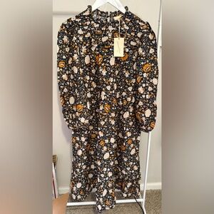 NWT Floral Smocked Neck Midi Dress